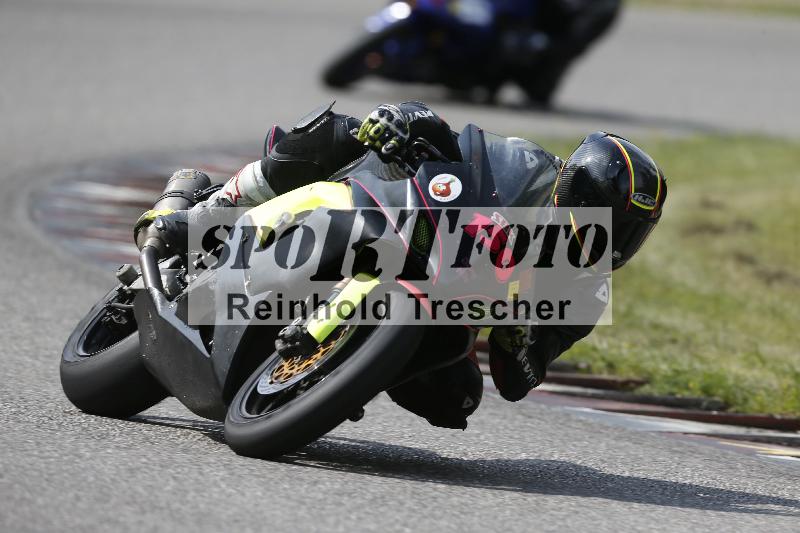 Archiv-2025/23 07.06.2025 TZ Motorsport ADR/150